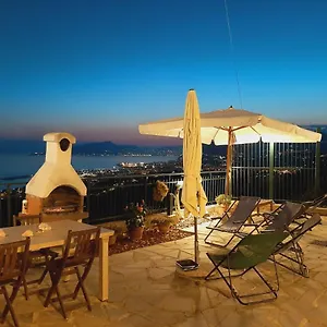  Vakantiehuis Sarina House Ocean View Italië
